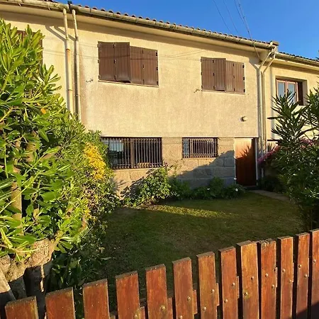 House In Prime Location! Apartment Labruge